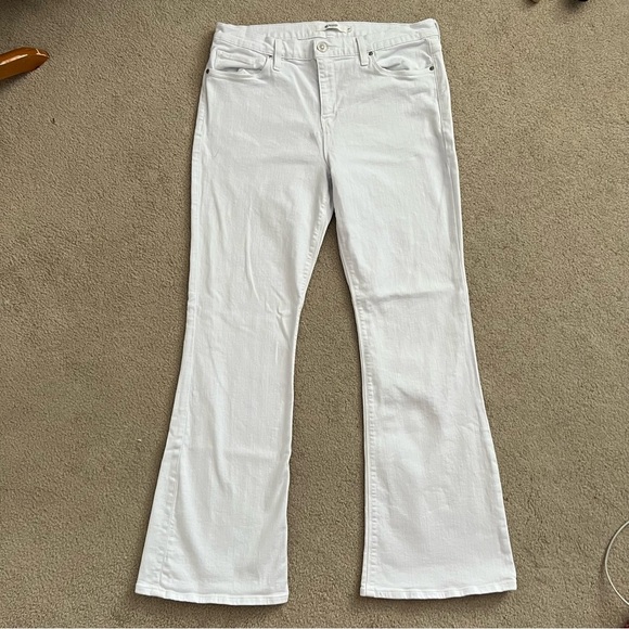 Hudson Women’s Nico Bootxut Petite Midrise Jean in White 2 - Picture 4 of 13